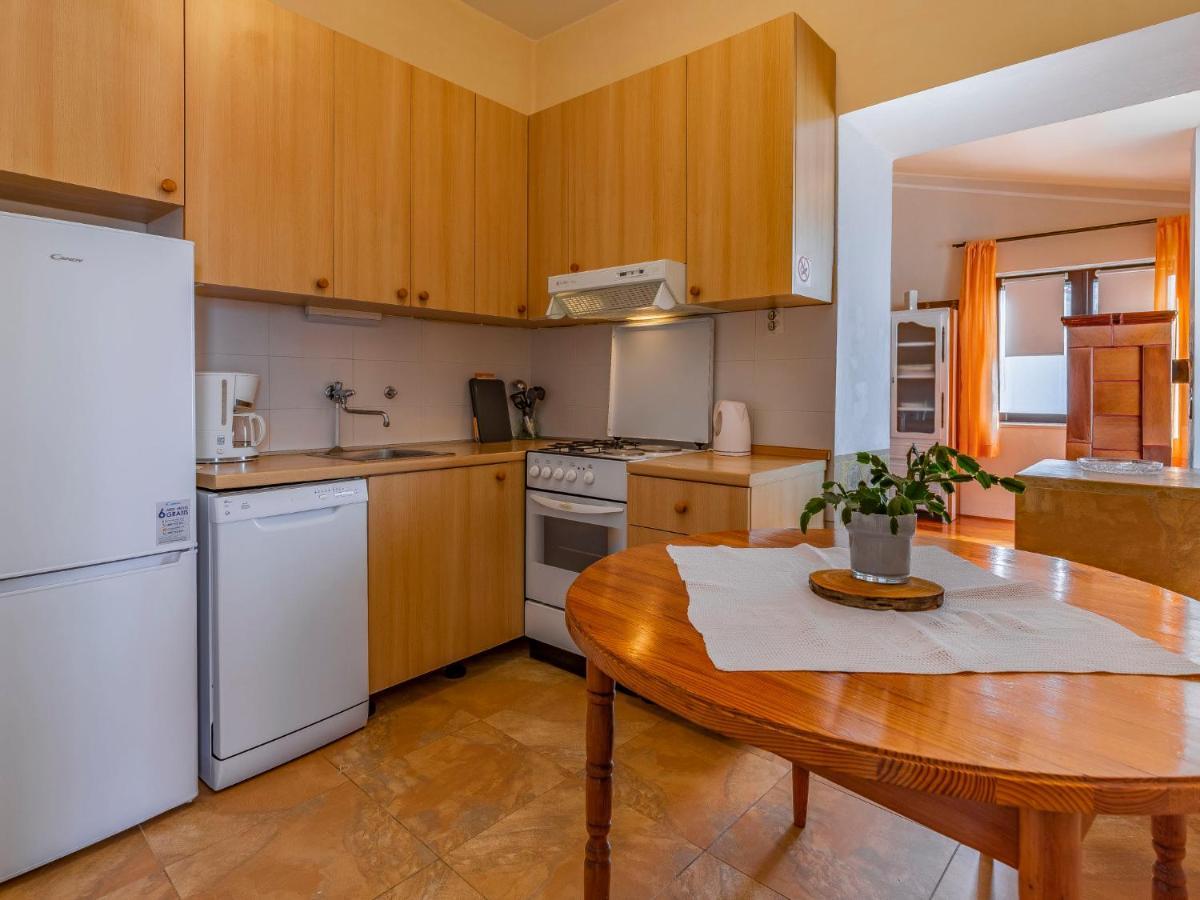 באניולה Apartment Vladimir - Pul237 By Interhome מראה חיצוני תמונה